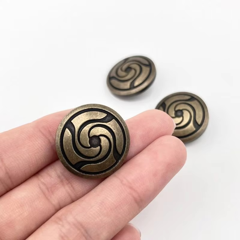 Vintage Collectible Accessories - 1/2/3/4 個アニメボタンヴィンテージボタンバックパック服アクセサリーコスプレファンお土産コレクション
