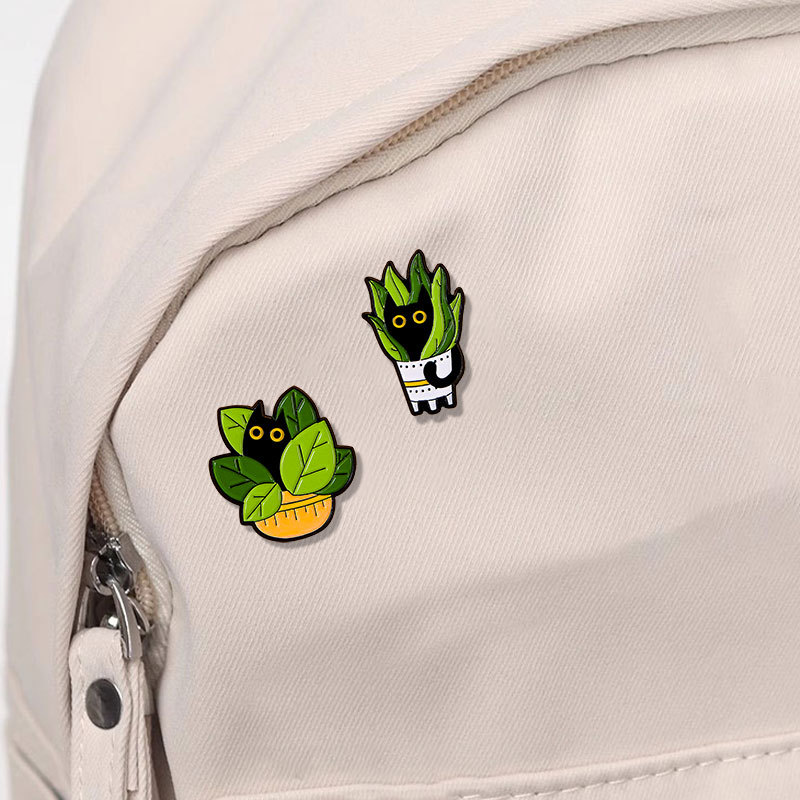 かわいい黒猫コレクション植物コーヒーワインカップピストル漫画 - Vintage Collectible Pins のレビューと価格