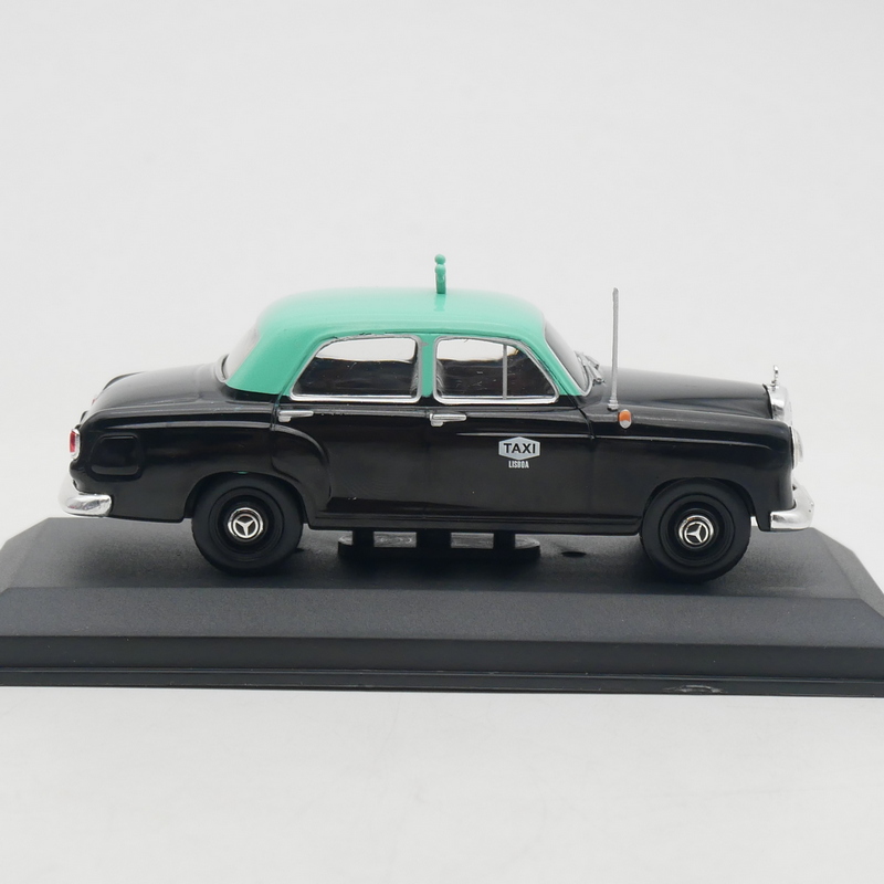 IXO 1:43スケール ダイキャスト合金 1960年式 ベ - Vintage Collectible Toys のレビューと価格